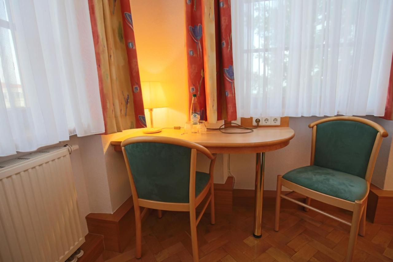 Hotel Restaurant Hambacher Winzer Neustadt an der Weinstraße Exteriér fotografie
