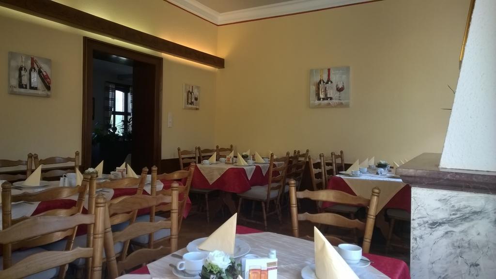 Hotel Restaurant Hambacher Winzer Neustadt an der Weinstraße Exteriér fotografie