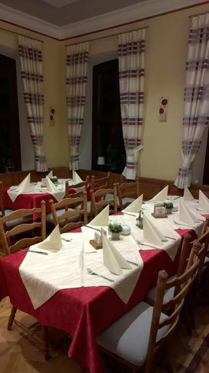 Hotel Restaurant Hambacher Winzer Neustadt an der Weinstraße Exteriér fotografie